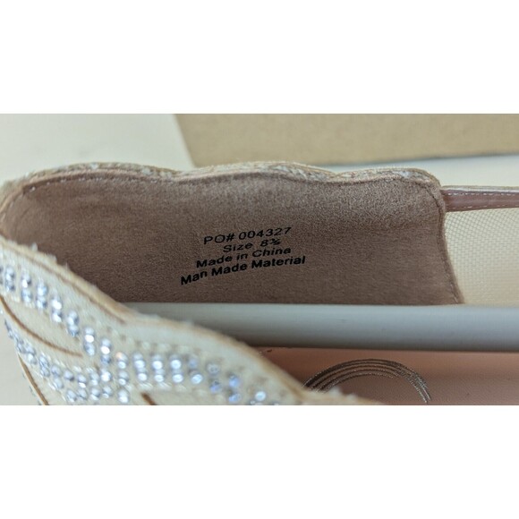 Journee Collection Batavia Flats Women 8.5 Nude Rhinestone Pointed Toe Shoes NWT - Picture 7 of 10